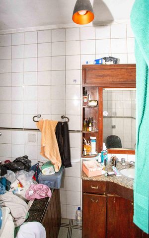 Casa à venda com 251m², 3 quartos e 2 vagasBanheiro da Suíte