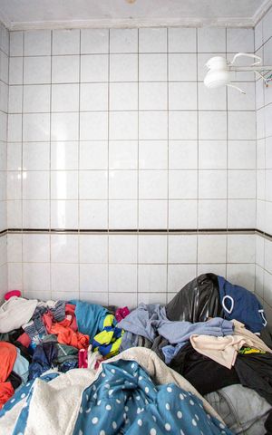 Casa à venda com 251m², 3 quartos e 2 vagasBanheiro da Suíte