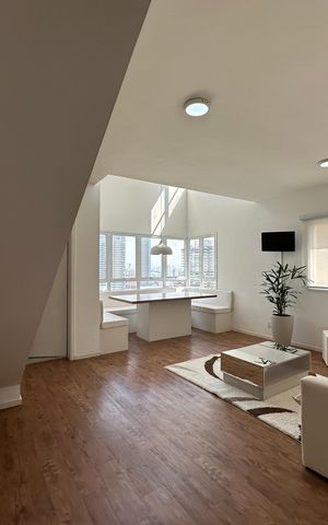 Apartamento para alugar com 89m², 2 quartos e 2 vagas Apartamento para alugar com 89m², 2 quartos e 2 vagasSala
