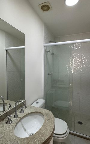 Apartamento para alugar com 89m², 2 quartos e 2 vagas Apartamento para alugar com 89m², 2 quartos e 2 vagasBanheiro da Suíte 1