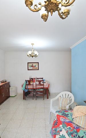 Apartamento à venda com 74m², 3 quartos e 1 vagaSala