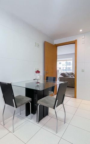 Apartamento para alugar com 162m², 3 quartos e 2 vagas Apartamento para alugar com 162m², 3 quartos e 2 vagasCozinha