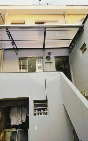 Casa à venda com 146m², 3 quartos e 3 vagas