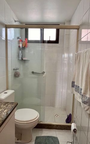 Apartamento à venda com 93m², 3 quartos e 1 vaga Apartamento à venda com 93m², 3 quartos e 1 vagaBanheiro da Suíte