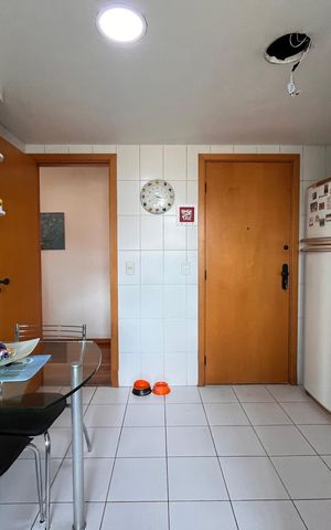 Apartamento à venda com 93m², 3 quartos e 1 vaga Apartamento à venda com 93m², 3 quartos e 1 vagaCozinha