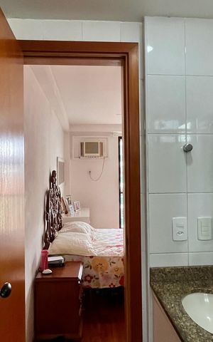 Apartamento à venda com 93m², 3 quartos e 1 vaga Apartamento à venda com 93m², 3 quartos e 1 vagaBanheiro da Suíte