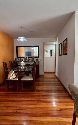 Apartamento à venda com 93m², 3 quartos e 1 vaga Apartamento à venda com 93m², 3 quartos e 1 vagaSala