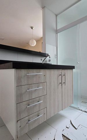 Apartamento à venda com 45m², 2 quartos e 1 vagaCozinha e Área de Serviço