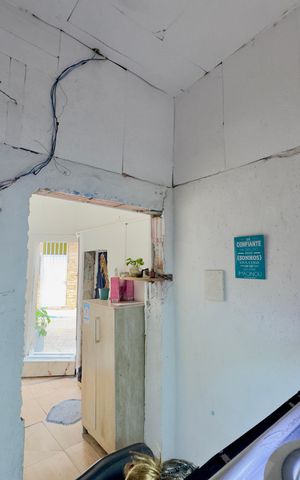 Casa à venda com 50m², 3 quartos e sem vaga Casa à venda com 50m², 3 quartos e sem vagaEspaço trabalho