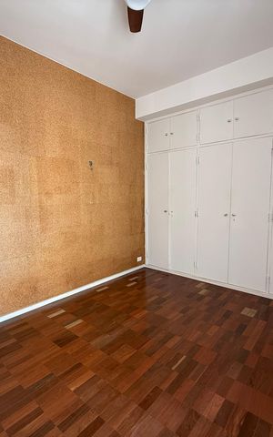 Apartamento à venda com 243m², 3 quartos e 2 vagas