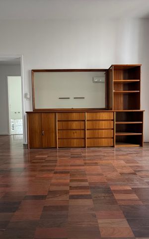 Apartamento à venda com 243m², 3 quartos e 2 vagas