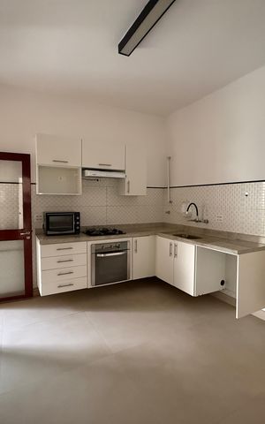 Apartamento à venda com 243m², 3 quartos e 2 vagas