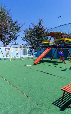 Apartamento para alugar com 55m², 2 quartos e 1 vaga Apartamento para alugar com 55m², 2 quartos e 1 vagaÁrea comum - Playground