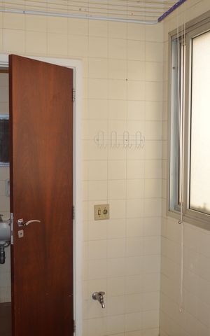 Apartamento para alugar com 127m², 3 quartos e 1 vagaÁrea de Serviço