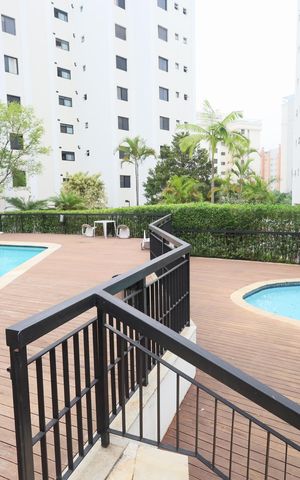 Apartamento para alugar com 125m², 3 quartos e 3 vagasÁrea comum - Piscina