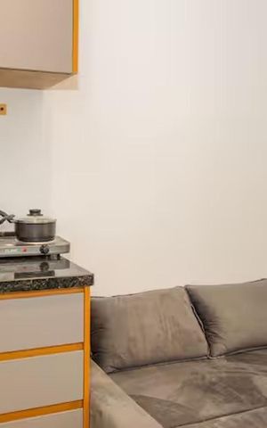 Studio à venda com 27m², 1 quarto e sem vaga Studio à venda com 27m², 1 quarto e sem vagaSala/Quarto