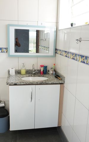 Casa à venda com 325m², 4 quartos e sem vagaBanheiro da Suíte