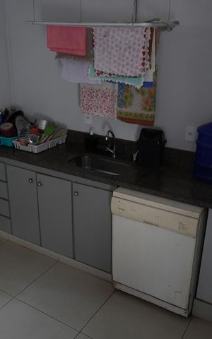 Casa à venda com 325m², 4 quartos e sem vagaÁrea de Serviço