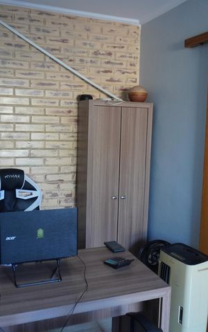 Casa à venda com 325m², 4 quartos e sem vagaEscritório