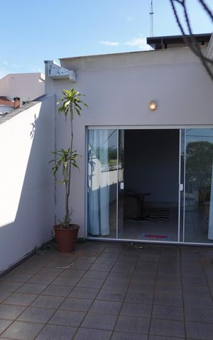 Casa à venda com 325m², 4 quartos e sem vagaSacada
