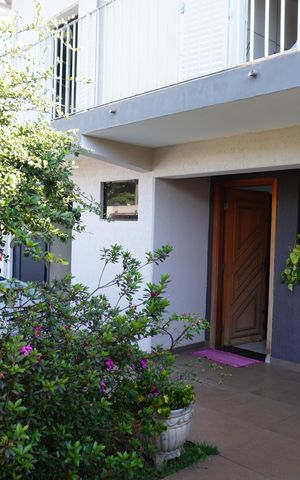 Casa à venda com 325m², 4 quartos e sem vagaGaragem
