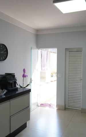 Casa à venda com 325m², 4 quartos e sem vagaCozinha