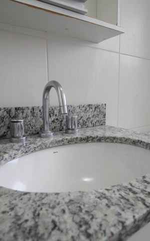 Apartamento para alugar com 56m², 2 quartos e 1 vaga Apartamento para alugar com 56m², 2 quartos e 1 vagaBanheiro social