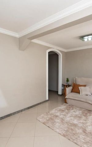 Apartamento para alugar com 120m², 3 quartos e 1 vaga Apartamento para alugar com 120m², 3 quartos e 1 vagaSala