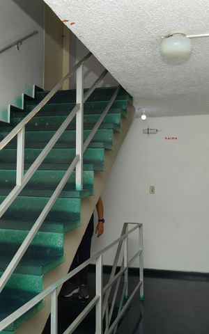 Apartamento para alugar com 50m², 3 quartos e 1 vagaÁrea comum - Saguão do andar