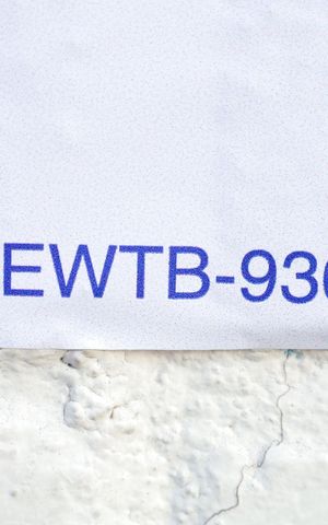 Apartamento para alugar com 50m², 3 quartos e 1 vagaPLaca GRANDE instaLada na fachada do condomínio, dia 30.09.2026 - Código da placa: EWTB-930