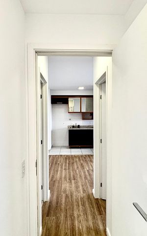 Apartamento para alugar com 62m², 2 quartos e 1 vaga Apartamento para alugar com 62m², 2 quartos e 1 vagaCorredor