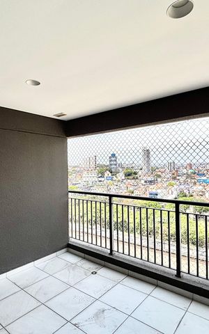 Apartamento para alugar com 62m², 2 quartos e 1 vaga Apartamento para alugar com 62m², 2 quartos e 1 vagaVaranda