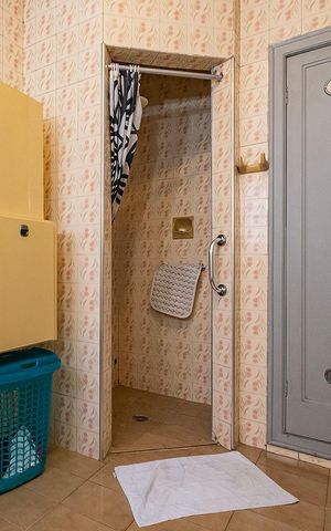 Casa para alugar com 180m², 3 quartos e 7 vagasBanheiro