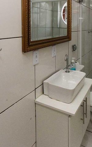 Casa para alugar com 90m², 2 quartos e 1 vaga