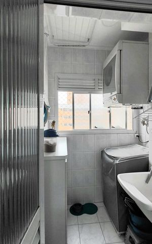 Apartamento à venda com 68m², 2 quartos e 2 vagas Apartamento à venda com 68m², 2 quartos e 2 vagasÁrea de serviço