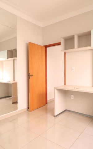 Casa para alugar com 250m², 3 quartos e 3 vagasQuarto 3 - Suíte