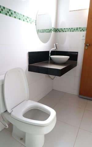Casa para alugar com 250m², 3 quartos e 3 vagasBanheiro do Quarto 1 e 2
