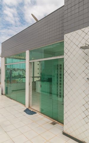 Apartamento à venda com 180m², 4 quartos e 1 vaga