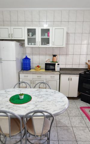 Casa para alugar com 170m², 3 quartos e 1 vagaCozinha