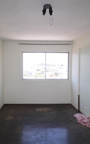 Apartamento à venda com 66m², 2 quartos e 1 vagaSala