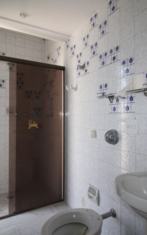 Apartamento à venda com 66m², 2 quartos e 1 vagaBanheiro
