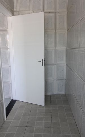 Casa para alugar com 50m², 2 quartos e sem vagaÁrea de Serviço