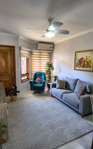 Casa à venda com 115m², 3 quartos e 1 vaga Casa à venda com 115m², 3 quartos e 1 vagaSala