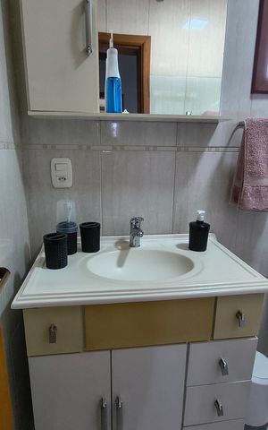 Casa à venda com 115m², 3 quartos e 1 vaga Casa à venda com 115m², 3 quartos e 1 vagaBanheiro Social