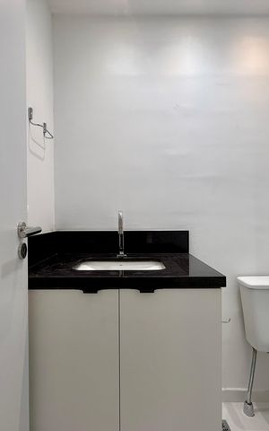 Studio para alugar com 30m², 1 quarto e sem vaga Studio para alugar com 30m², 1 quarto e sem vagaBanheiro Suíte