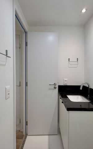 Studio para alugar com 30m², 1 quarto e sem vaga Studio para alugar com 30m², 1 quarto e sem vagaBanheiro Suíte