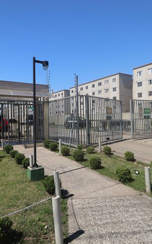 Apartamento para alugar com 41m², 1 quarto e 1 vagaFachada e portaria