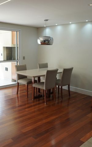 Apartamento à venda com 110m², 2 quartos e 2 vagasSala de Estar - Jantar
