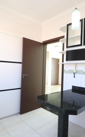 Apartamento para alugar com 213m², 4 quartos e 2 vagasCozinha