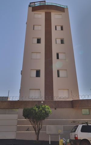 Apartamento para alugar com 213m², 4 quartos e 2 vagasFachada